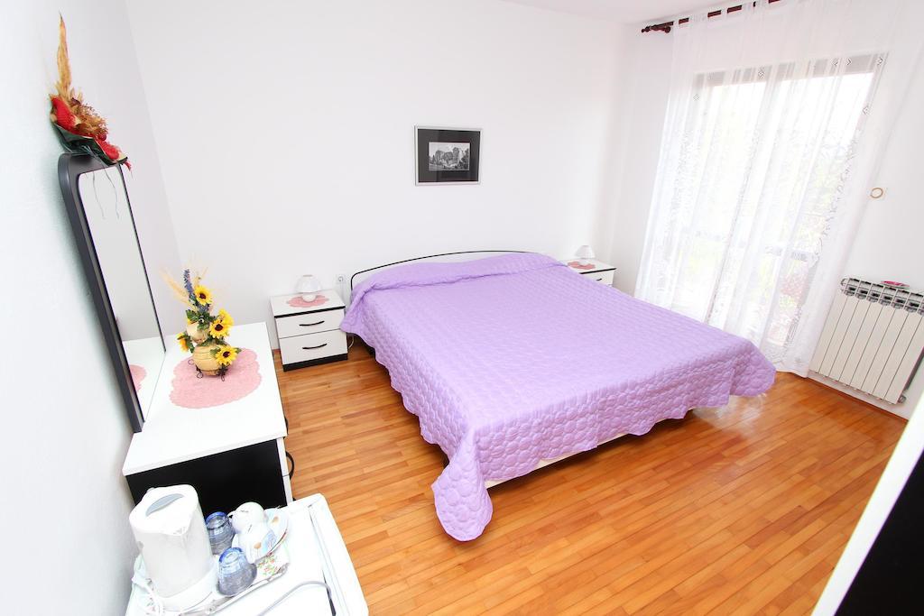 Rooms And Apartment Sanja Rovinj Habitación foto